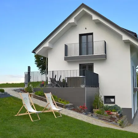 Hébergement de vacances Tanja S In Nature With Sauna And Hot Tub