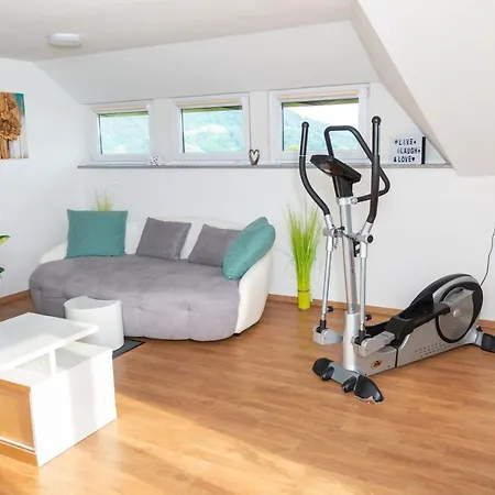 Hébergement de vacances Tanja S In Nature With Sauna And Hot Tub