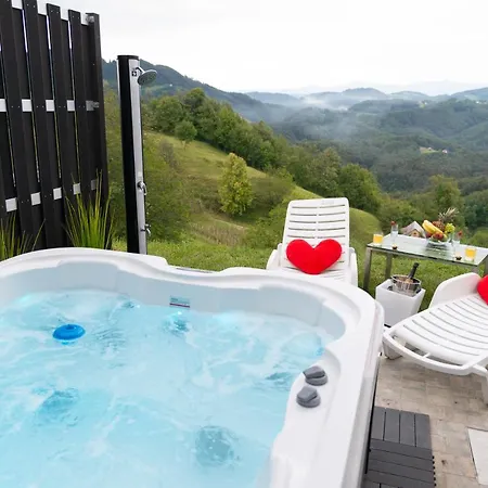 Tanja S In Nature With Sauna And Hot Tub Vakantiehuis Gorica pri Slivnici
