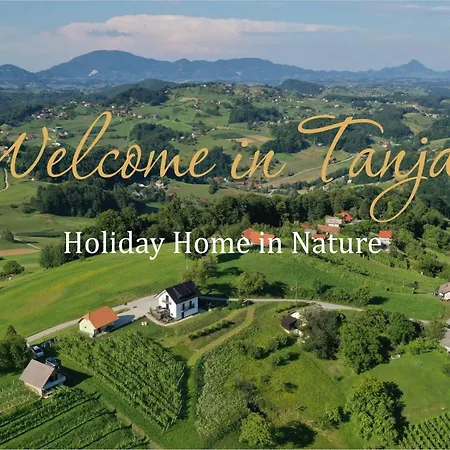 Tanja S In Nature With Sauna And Hot Tub *