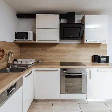 Tanja S In Nature With Sauna And Hot Tub Hébergement de vacances *