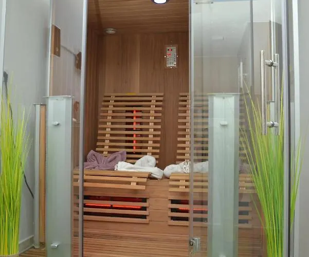 Tanja S In Nature With Sauna And Hot Tub