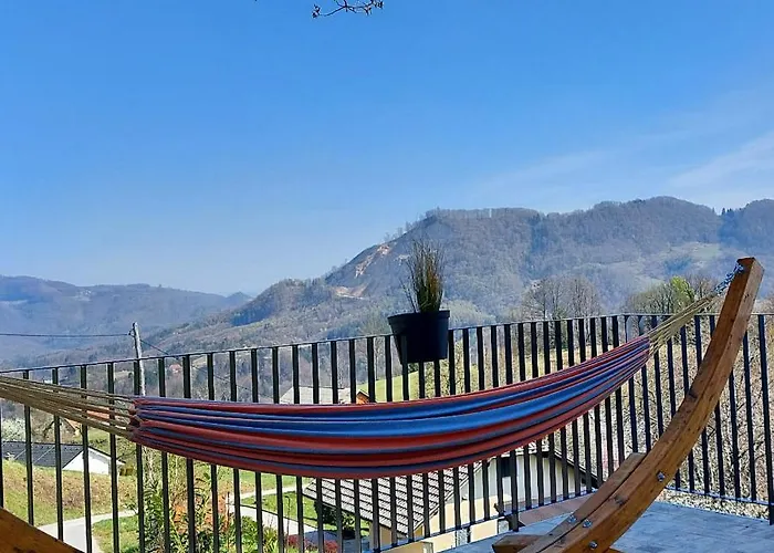 Tanja S In Nature With Sauna And Hot Tub 別荘