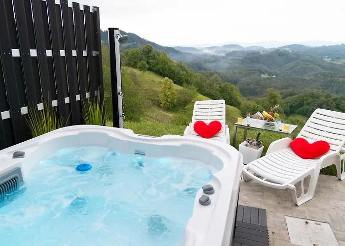 Tanja S In Nature With Sauna And Hot Tub 別荘 Gorica pri Slivnici