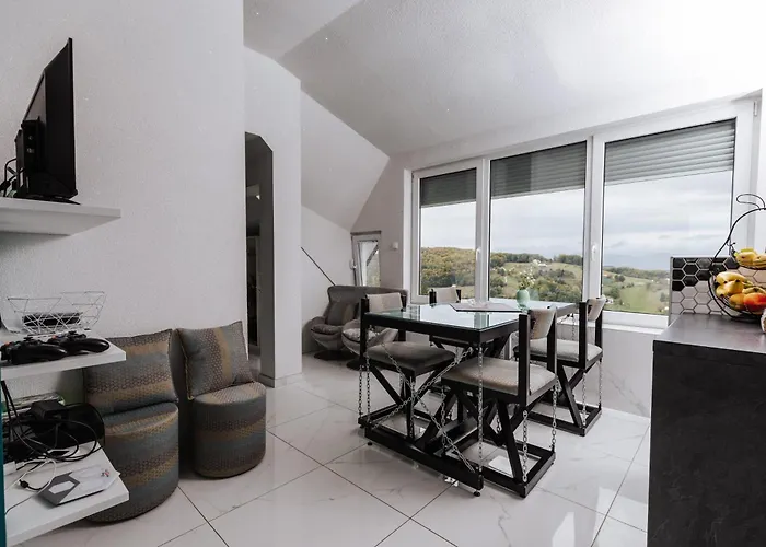 Tanja S In Nature With Sauna And Hot Tub