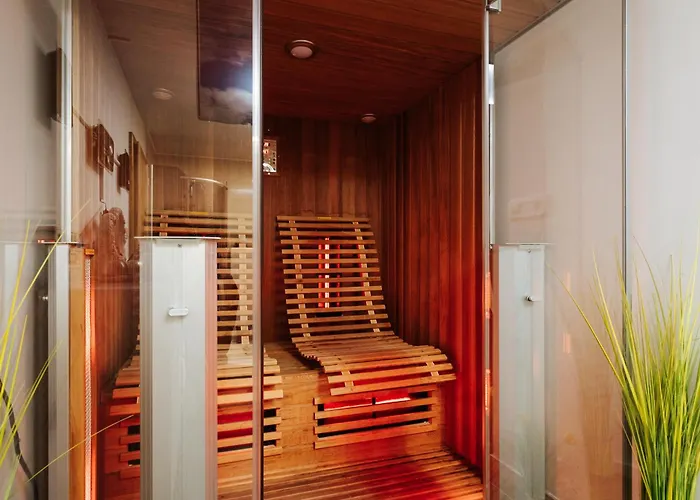 Tanja S In Nature With Sauna And Hot Tub Vakantiehuis *