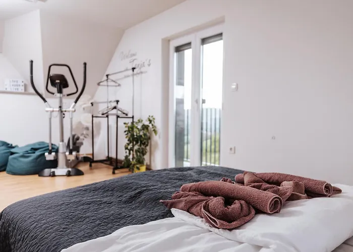 Tanja S In Nature With Sauna And Hot Tub Vakantiehuis