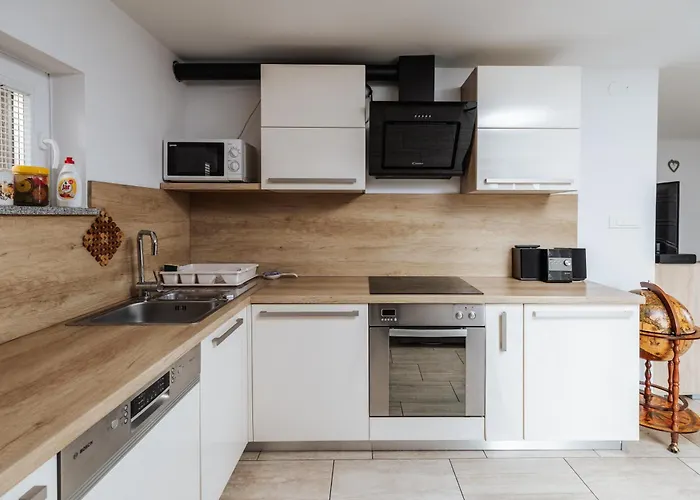 Tanja S In Nature With Sauna And Hot Tub 別荘 *